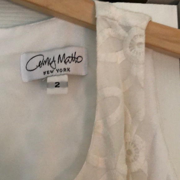 White Dress with embroidery - Picture 3 of 4